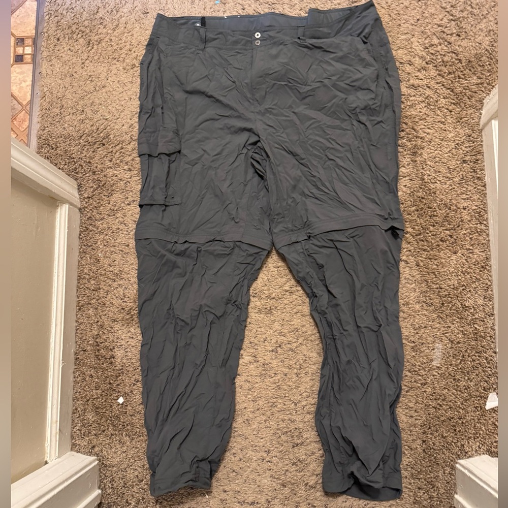 Columbia hiking zip off